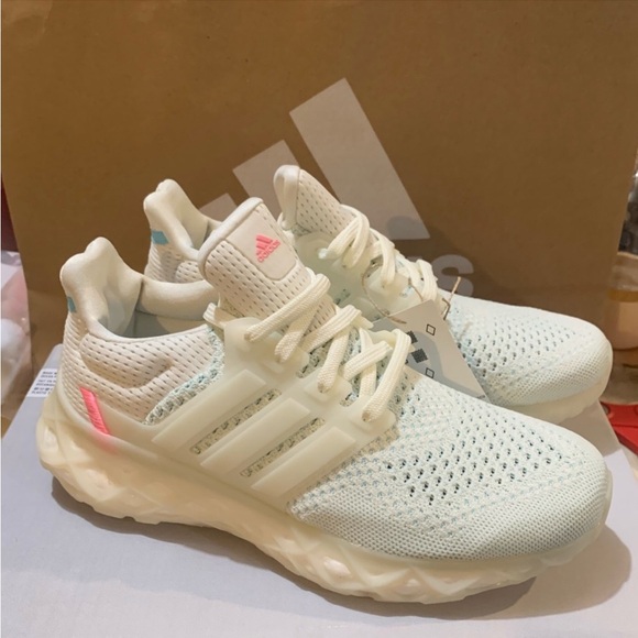 adidas UltraBOOST Web DNA Off White - Picture 6 of 8